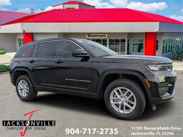 2025 Jeep Grand Cherokee GRAND CHEROKEE LAREDO X 4X4