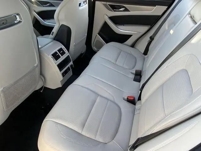 2025 Jaguar F-PACE R-Dynamic S P250 AWD Automatic
