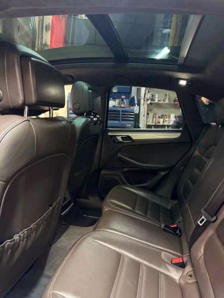 2015 Porsche Macan Turbo