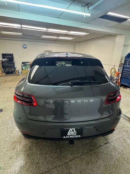 2015 Porsche Macan Turbo