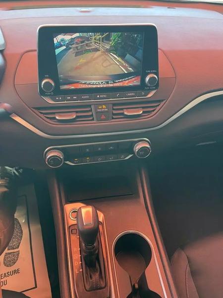 2022 Nissan Altima SV FWD