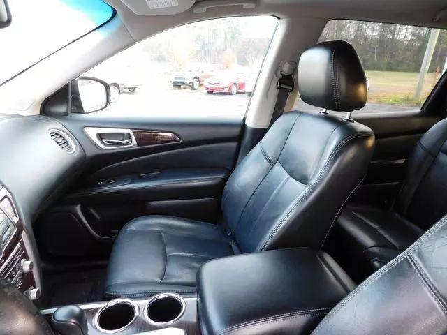 2014 Nissan Pathfinder SL