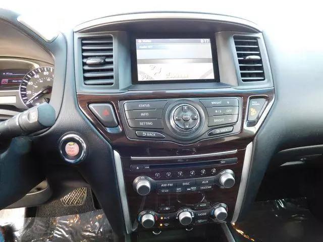 2014 Nissan Pathfinder SL