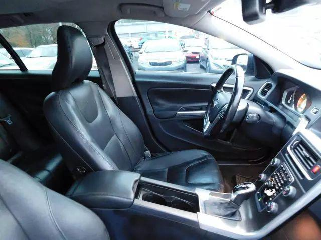 2015 Volvo V60 T5 Premier
