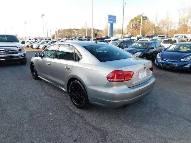 2014 Volkswagen Passat 1.8T S