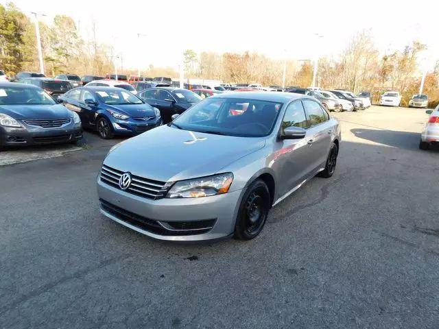 2014 Volkswagen Passat 1.8T S