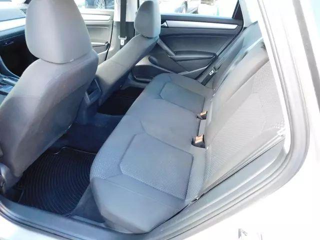 2014 Volkswagen Passat 1.8T S