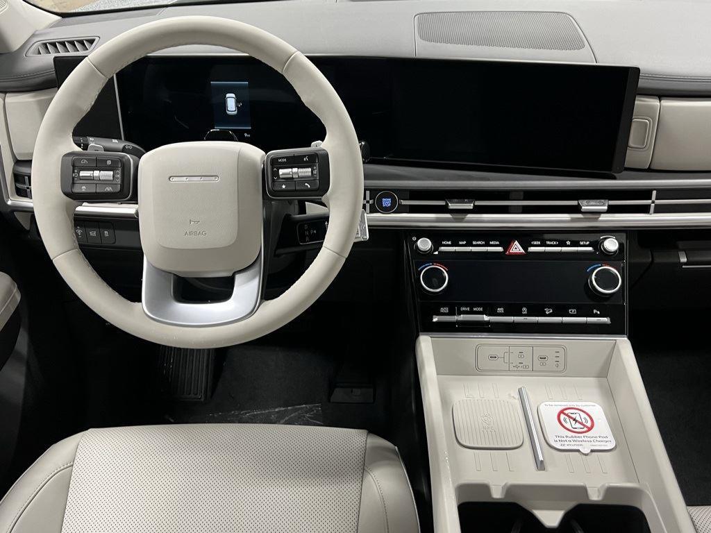 New 2025 Shimmering Silver Hyundai SEL AWD image 237