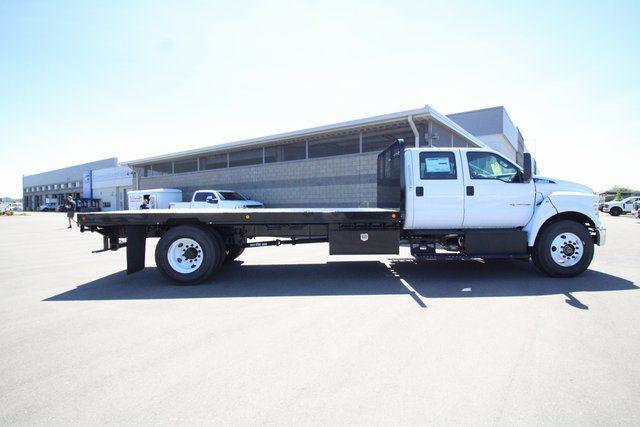2025 Ford F-650 Base