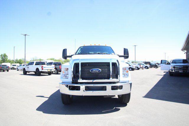 2025 Ford F-650 Base