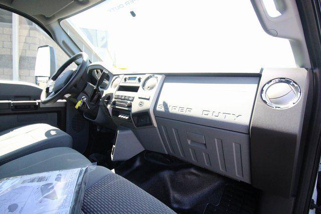 2025 Ford F-650 Base
