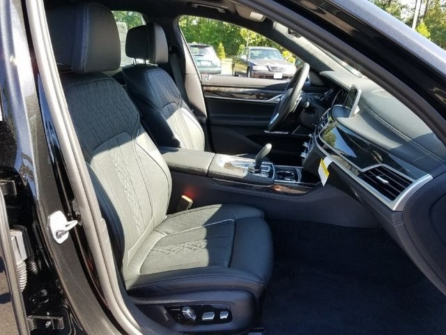 2018 BMW 7 Series 750i xDrive