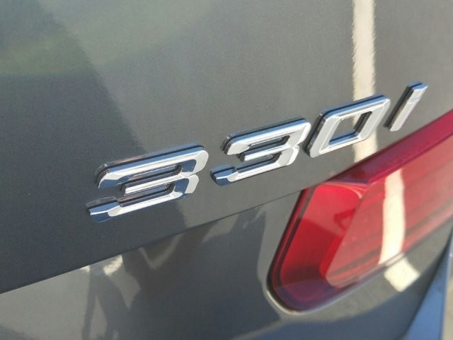 2017 BMW 3 Series 330i