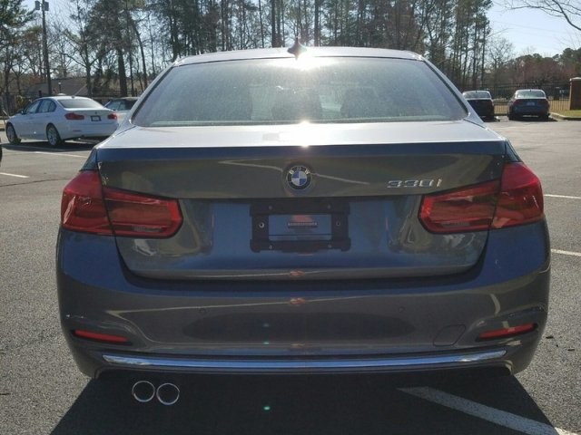 2017 BMW 3 Series 330i