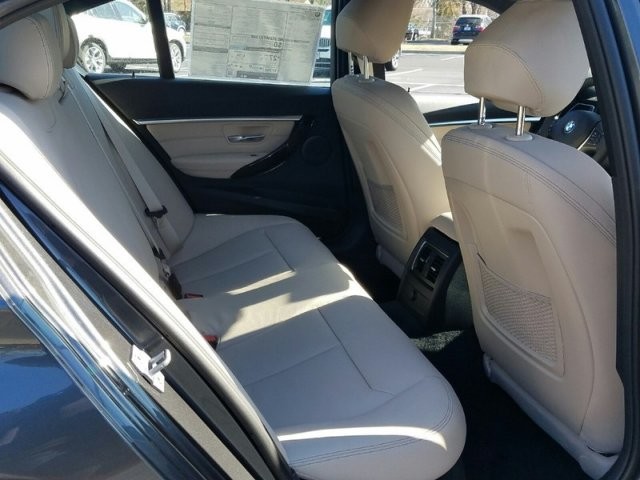2017 BMW 3 Series 330i