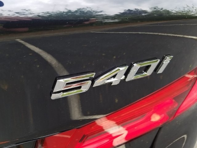 2017 BMW 5 Series 540i