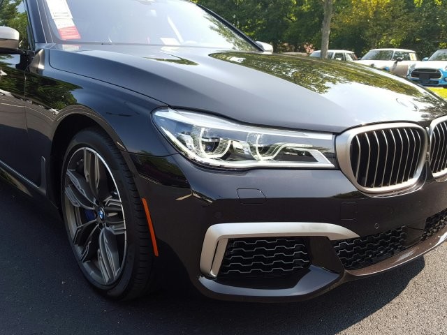 2018 BMW 7 Series M760i xDrive