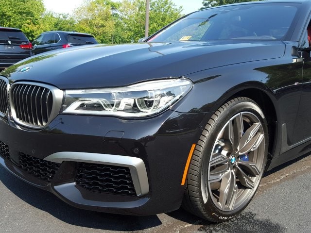 2018 BMW 7 Series M760i xDrive
