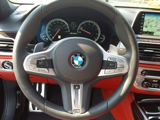 2018 BMW 7 Series M760i xDrive