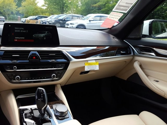 2018 BMW 5 Series 530e xDrive iPerformance
