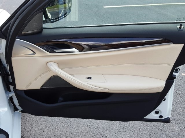 2018 BMW 5 Series 530e xDrive iPerformance