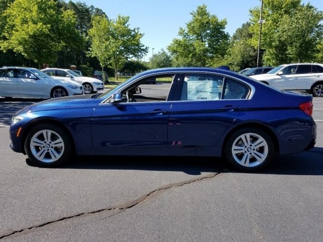 2017 BMW 3 Series 330i xDrive