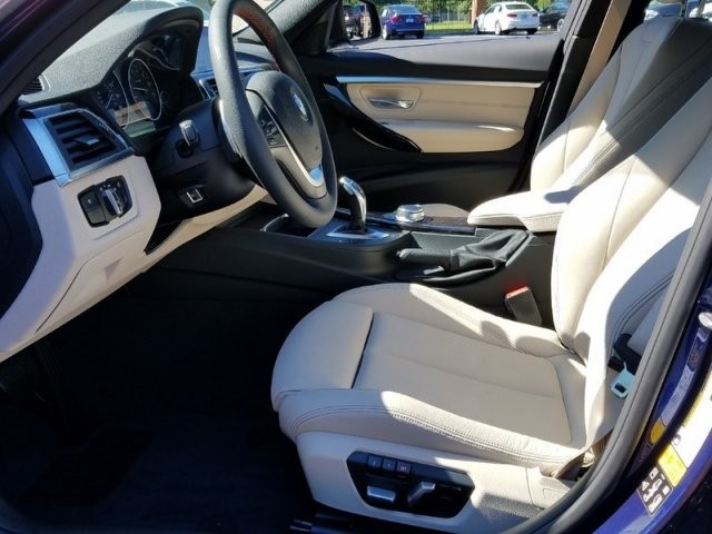 2017 BMW 3 Series 330i xDrive