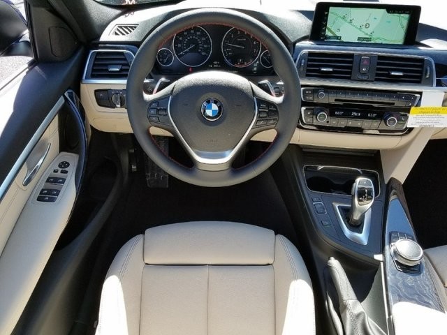 2017 BMW 3 Series 330i xDrive