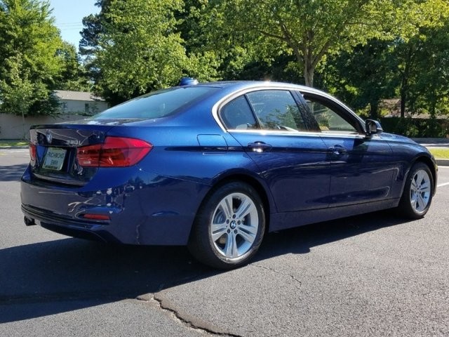 2017 BMW 3 Series 330i xDrive