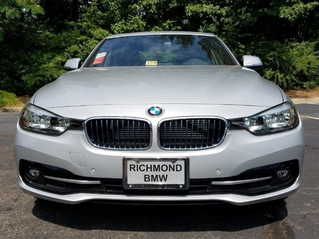 2017 BMW 3 Series 330e iPerformance