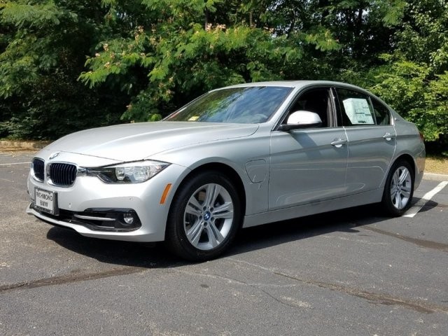 2017 BMW 3 Series 330e iPerformance