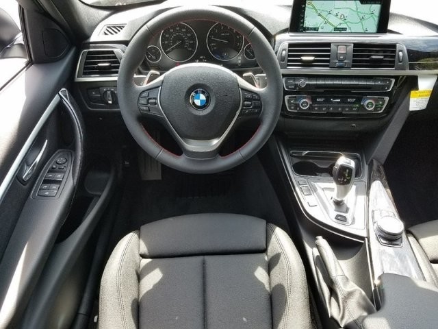 2017 BMW 3 Series 330e iPerformance