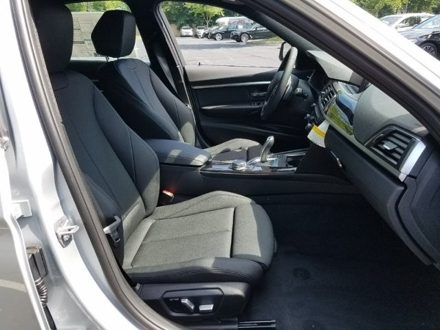 2017 BMW 3 Series 330e iPerformance