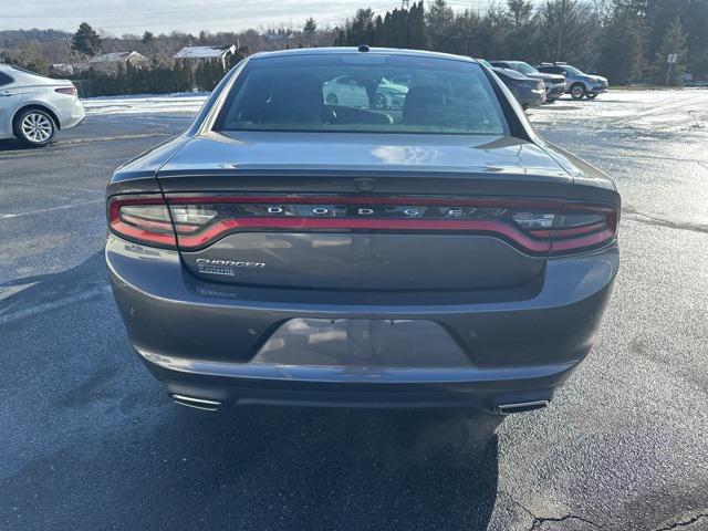 2022 Dodge Charger SXT RWD