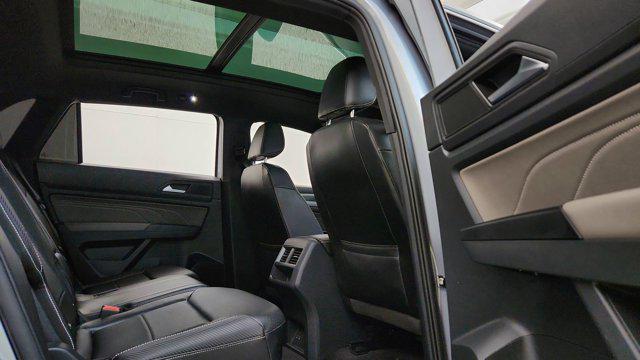 2021 Volkswagen Atlas Cross Sport 3.6L V6 SEL R-Line