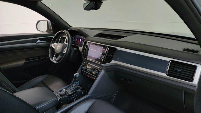 2021 Volkswagen Atlas Cross Sport 3.6L V6 SEL R-Line
