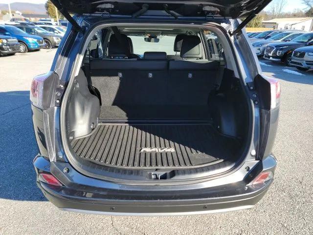 2017 Toyota RAV4 Hybrid Limited
