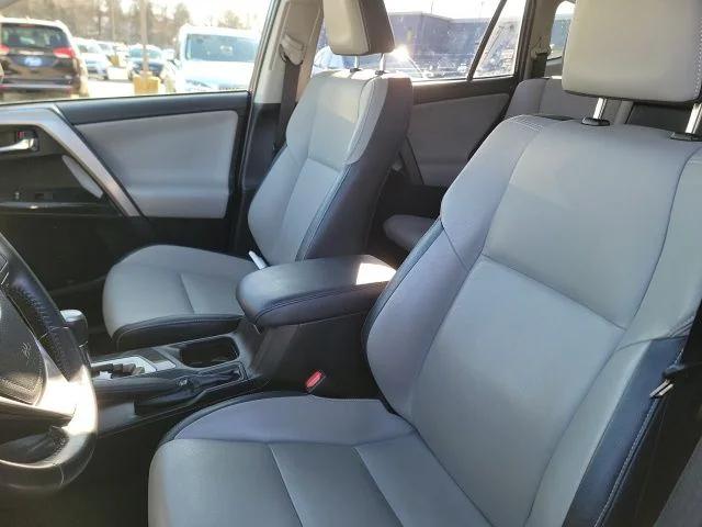 2017 Toyota RAV4 Hybrid Limited