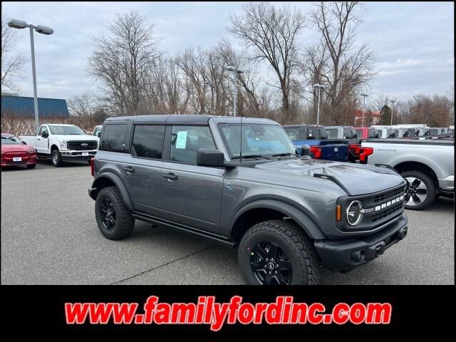 2024 Ford Bronco Black Diamond for sale in Enfield, CT