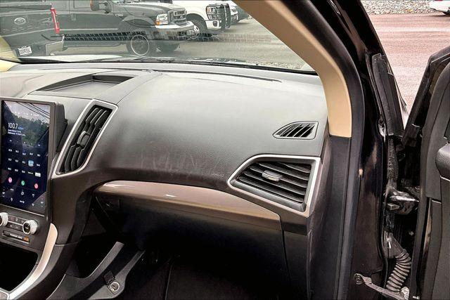 2024 Ford Edge SE