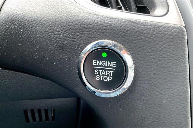 2024 Ford Edge SE