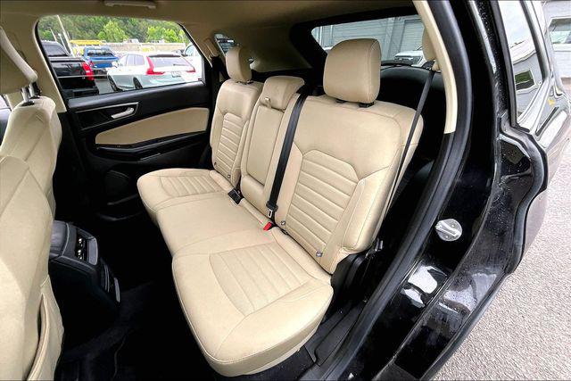 2024 Ford Edge SE