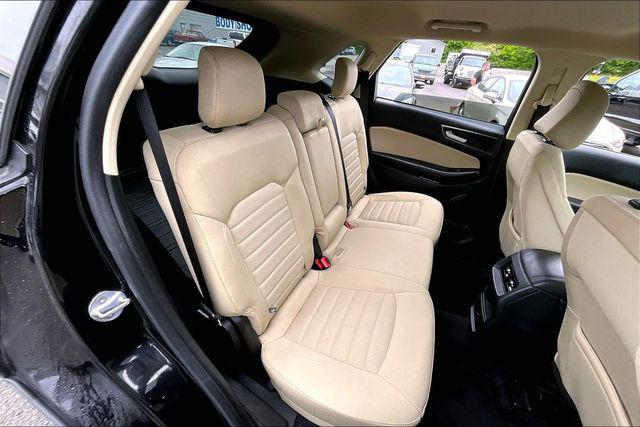 2024 Ford Edge SE