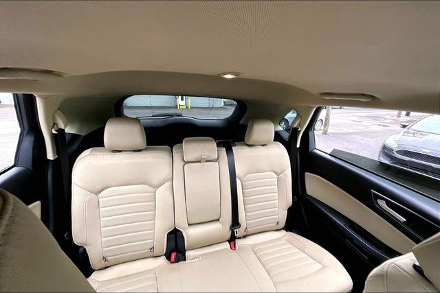 2024 Ford Edge SE