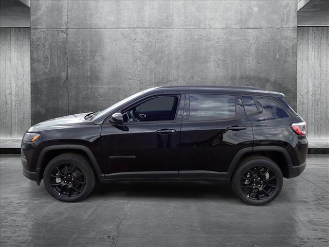 2024 Jeep Compass COMPASS LATITUDE 4X4