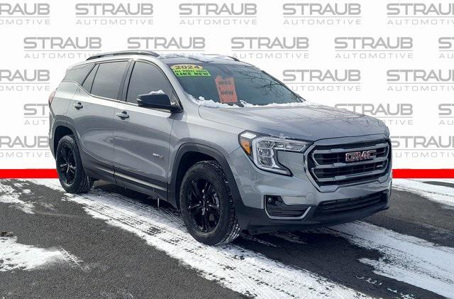 2024 GMC Terrain AWD AT4