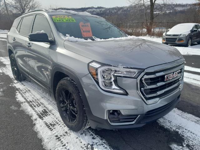 2024 GMC Terrain AWD AT4