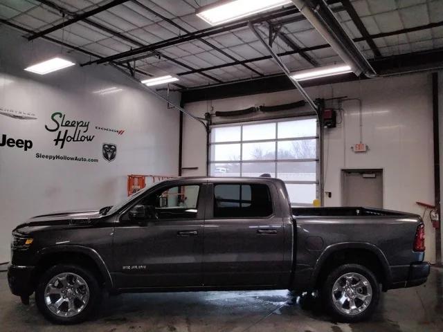 2025 RAM Ram 1500 RAM 1500 BIG HORN CREW CAB 4X4 57 BOX