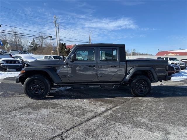 2021 Jeep Gladiator Sport 4x4