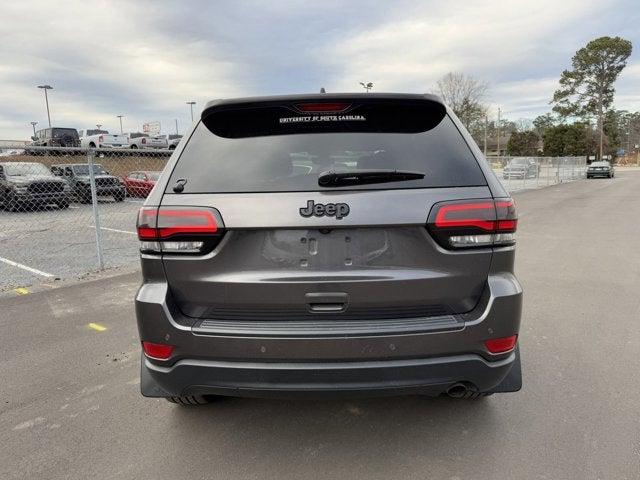 2017 Jeep Grand Cherokee Laredo 4x2